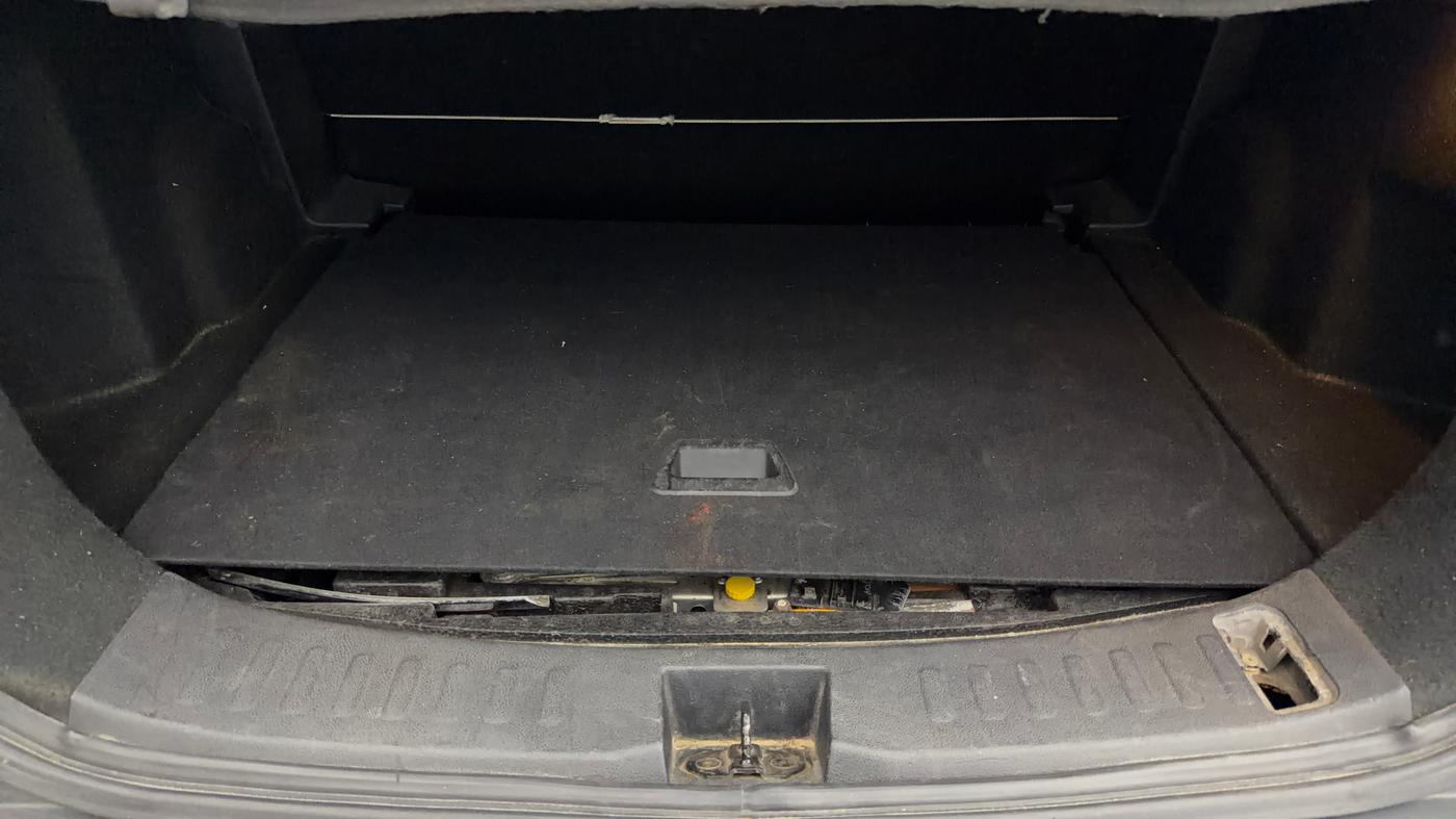 2020 Tata Harrier XT PLUS 2.0L KRYOTEC DARK EDITON, Diesel, Manual, 1,24,650 km, Boot Inside