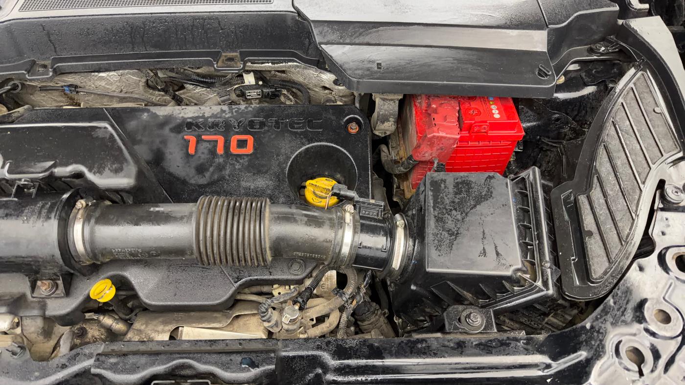 2020 Tata Harrier XT PLUS 2.0L KRYOTEC DARK EDITON, Diesel, Manual, 1,24,650 km, Engine View - Left