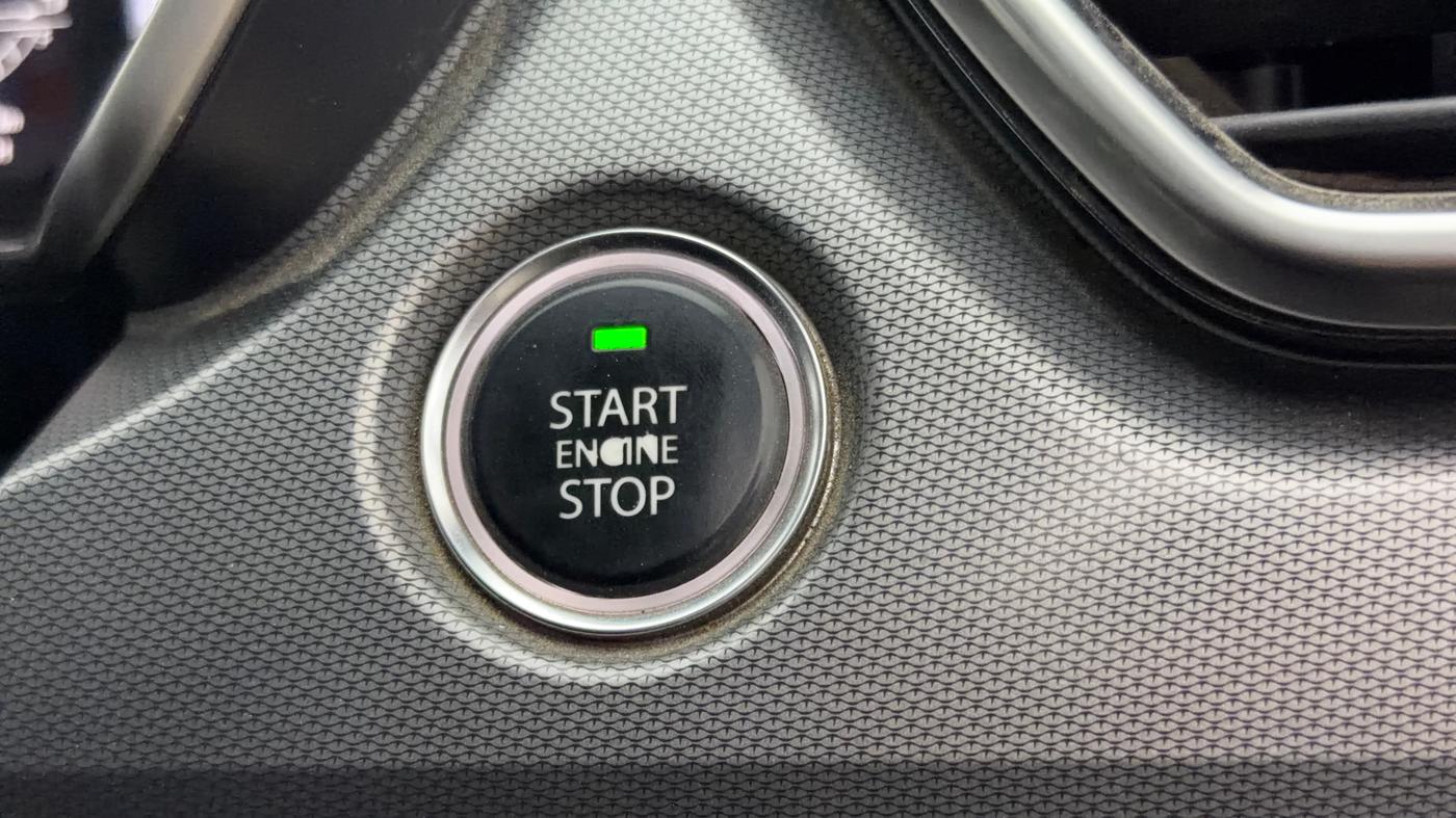 2020 Tata Harrier XT PLUS 2.0L KRYOTEC DARK EDITON, Diesel, Manual, 1,24,650 km, Keyless Start/ Stop Button