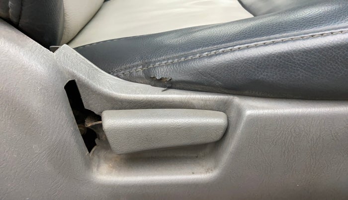 2011 Maruti Alto K10 VXI, Petrol, Manual, 50,057 km, Driver Side Adjustment Panel