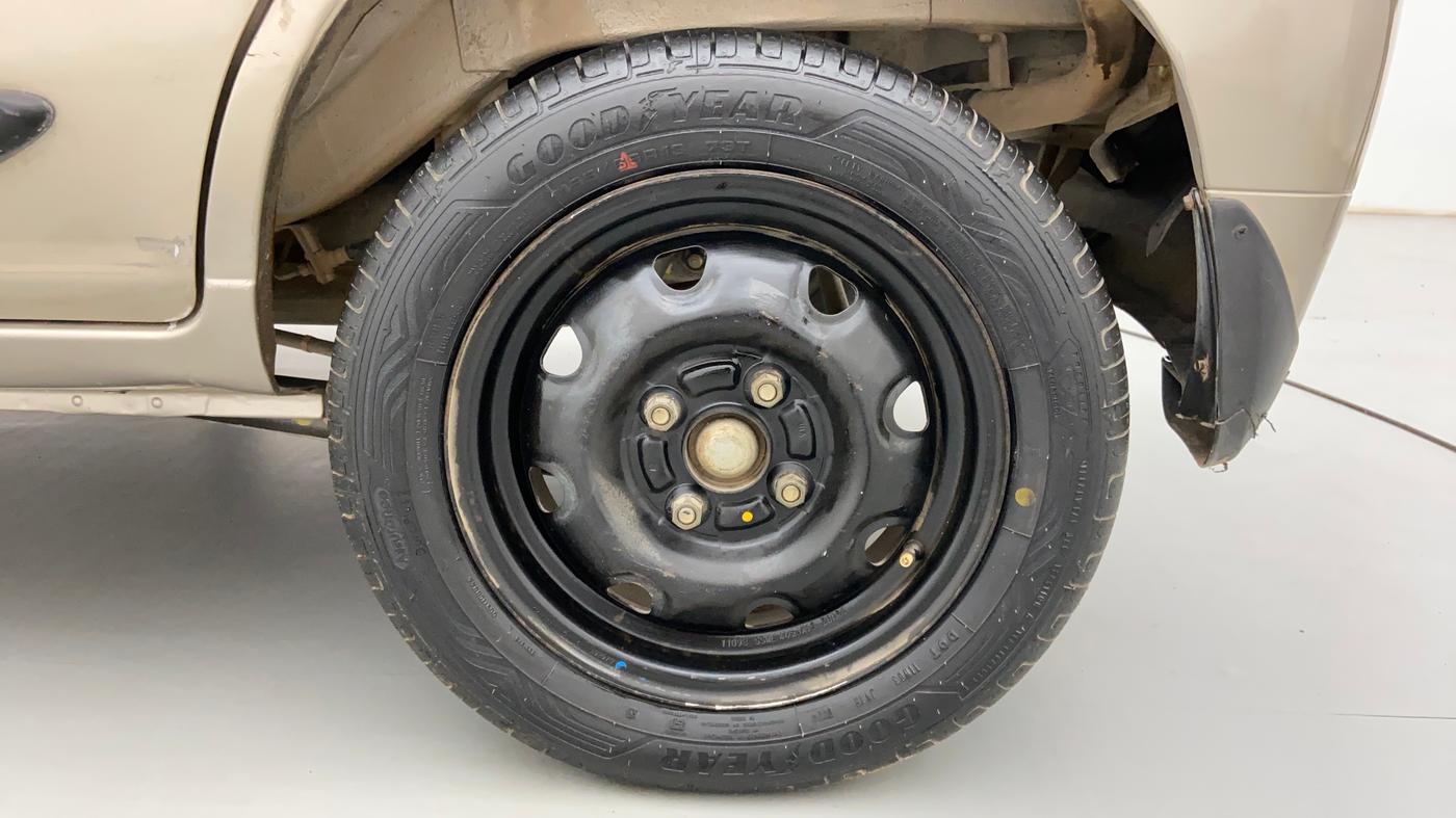 2011 Maruti Alto K10 VXI, Petrol, Manual, 50,057 km, Left Rear Wheel