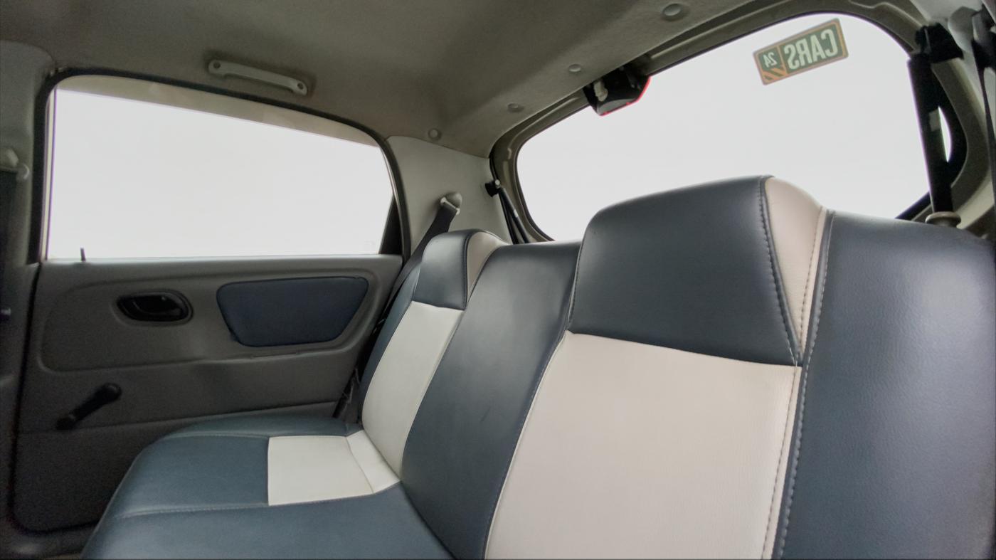 2011 Maruti Alto K10 VXI, Petrol, Manual, 50,057 km, Right Side Rear Door Cabin