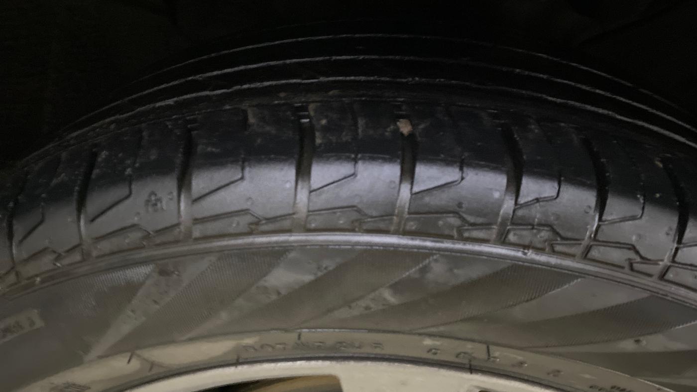 2023 KIA SELTOS HTX IVT, Petrol, Automatic, 43,436 km, Left Front Tyre Tread