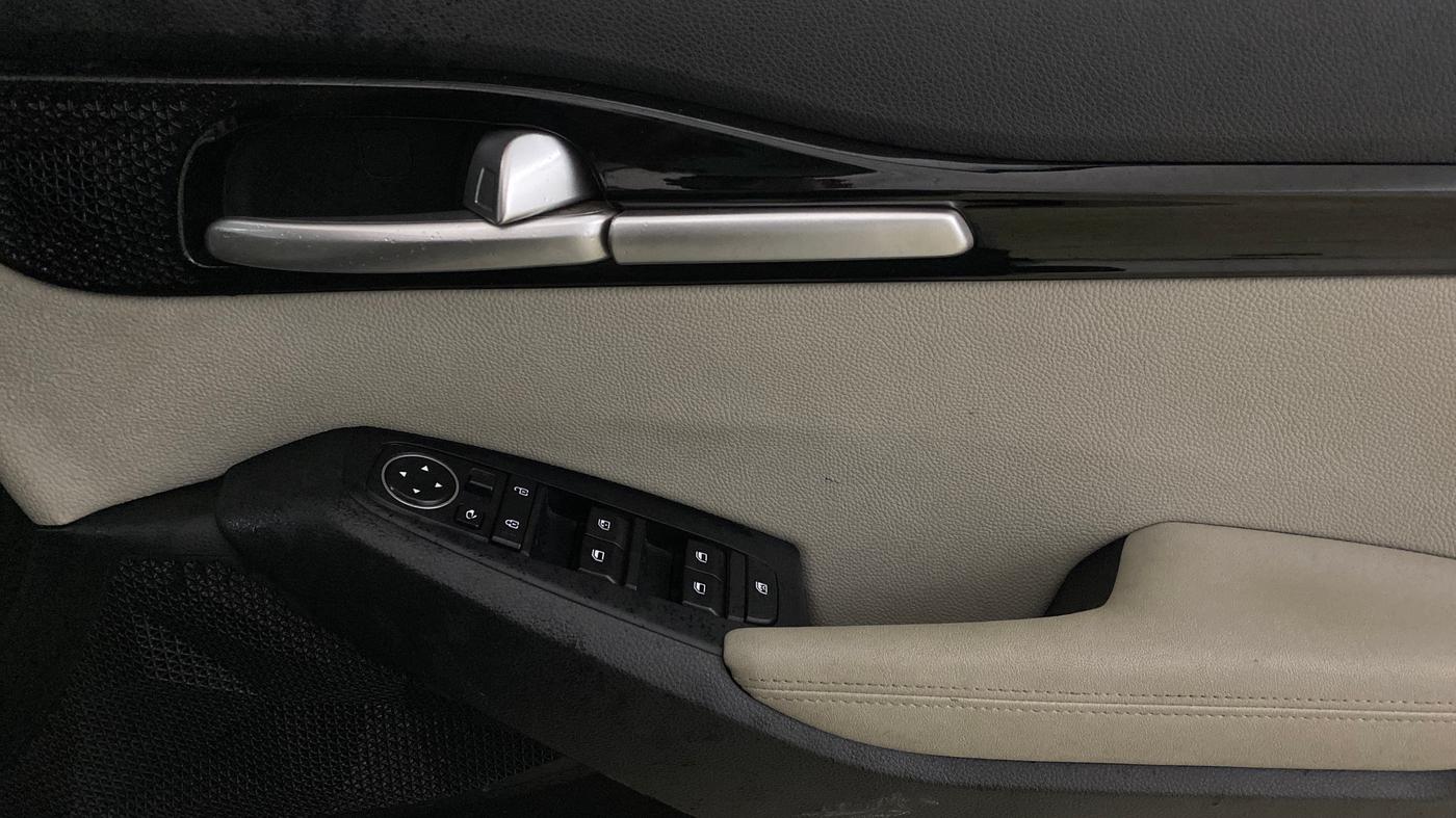 2023 KIA SELTOS HTX IVT, Petrol, Automatic, 43,436 km, Driver Side Door Panels Control