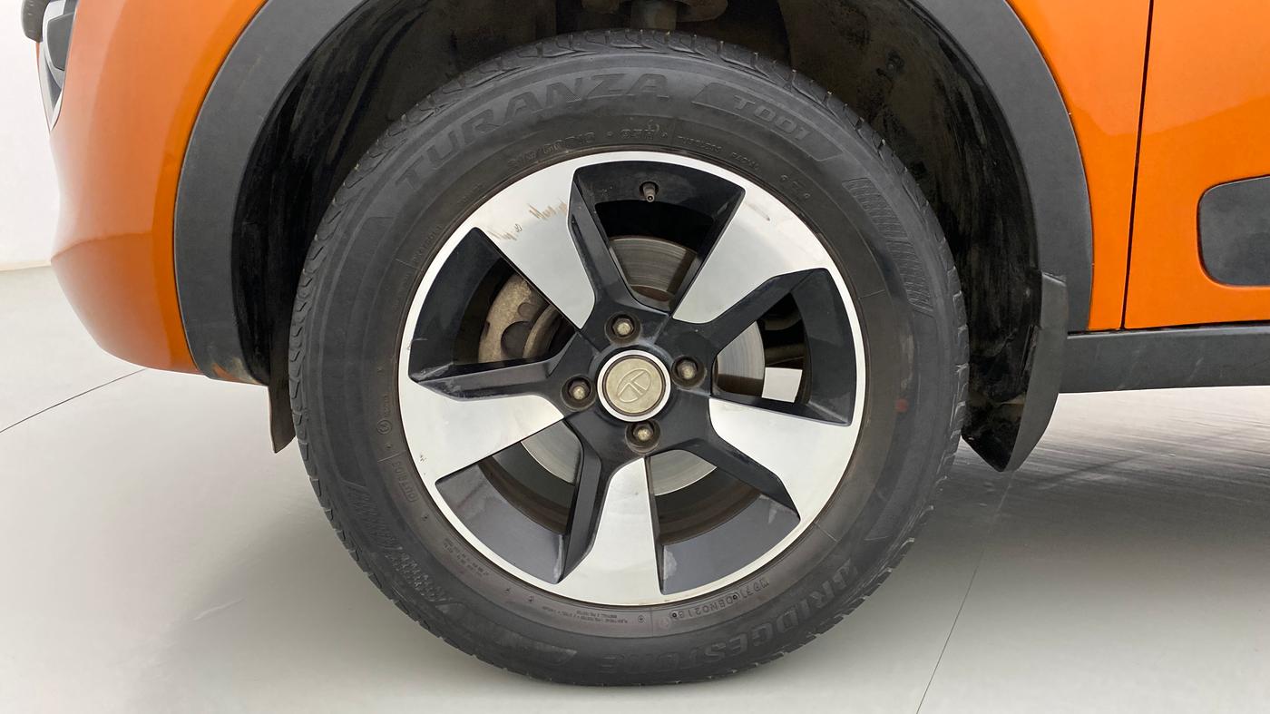 2018 Tata NEXON XZ PLUS PETROL, Petrol, Manual, 46,978 km, Left Front Wheel