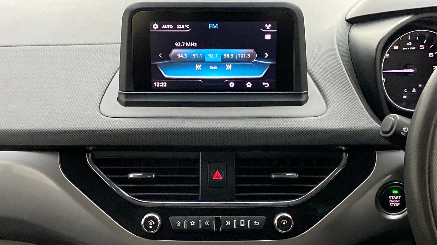 2018 Tata NEXON XZ PLUS PETROL, Petrol, Manual, 46,978 km, Infotainment System