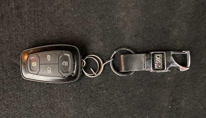 2018 Tata NEXON XZ PLUS PETROL, Petrol, Manual, 46,978 km, Key Close Up