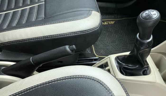 2020 Maruti Alto VXI, Petrol, Manual, 11,234 km, Gear Lever