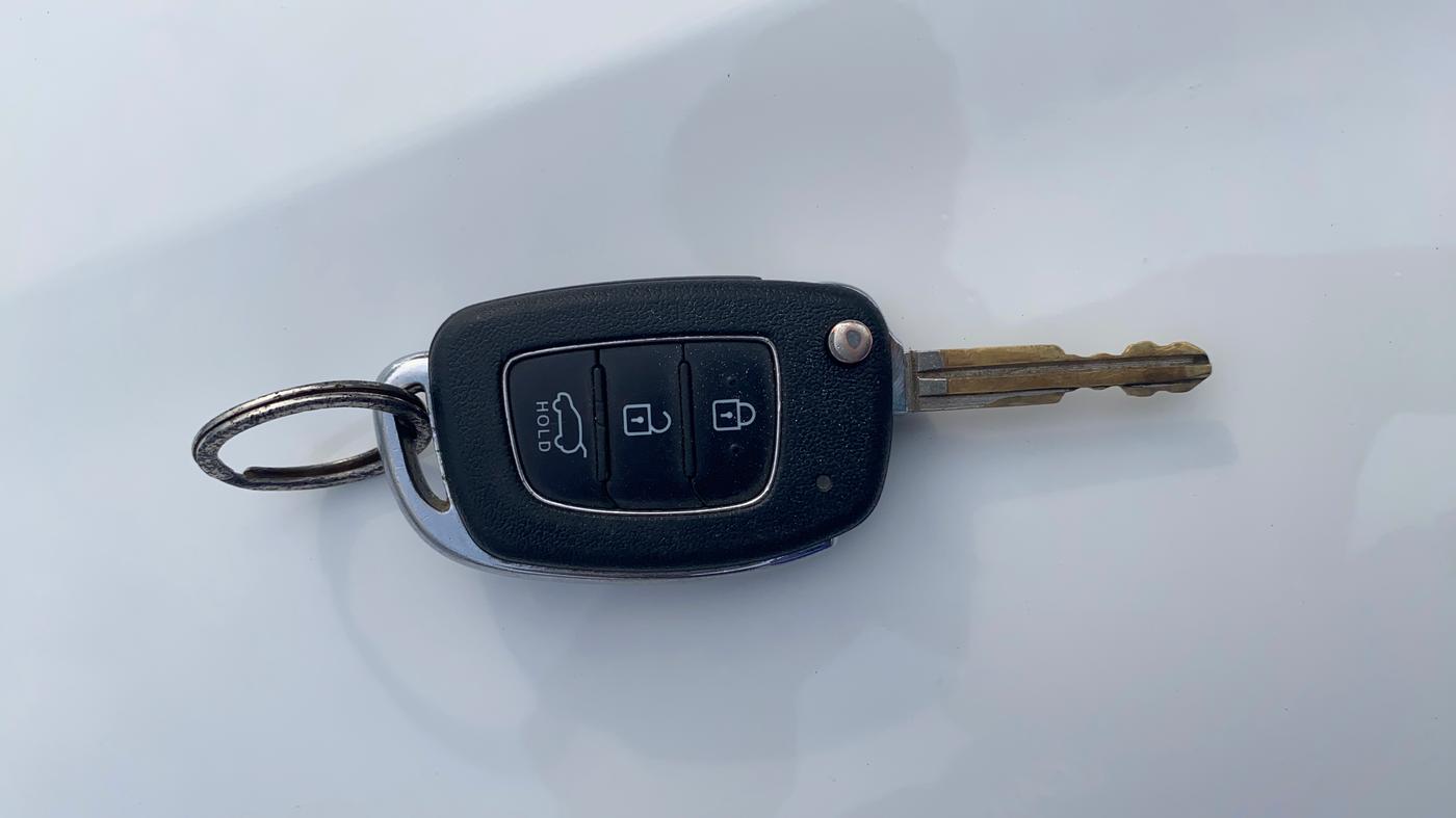 2015 Hyundai Creta S 1.6 PETROL, Petrol, Manual, 68,857 km, Key Close Up