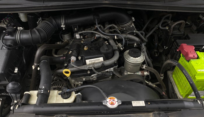 2022 Toyota Innova Crysta 2.7 ZX AT 7 STR, Petrol, Automatic, 32,464 km, Engine View