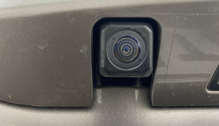 2022 Toyota Innova Crysta 2.7 ZX AT 7 STR, Petrol, Automatic, 32,464 km, Parking Camera