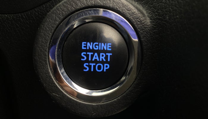 2022 Toyota Innova Crysta 2.7 ZX AT 7 STR, Petrol, Automatic, 32,464 km, Keyless Start/ Stop Button