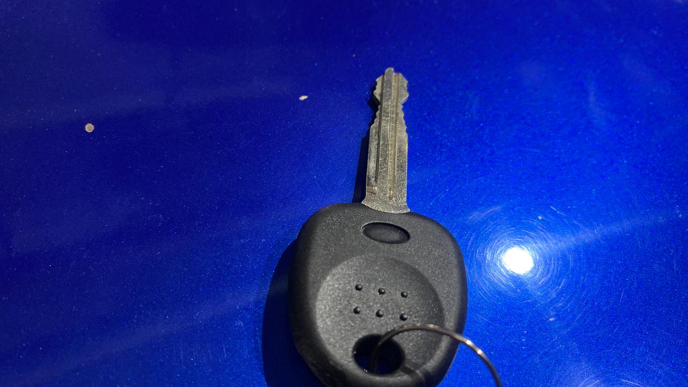 2013 Hyundai Eon SPORTZ, Petrol, Manual, 62,943 km, Key Close Up