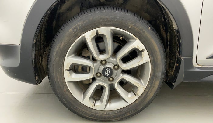 2015 Hyundai i20 Active 1.2 S, Petrol, Manual, 60,461 km, Left Front Wheel