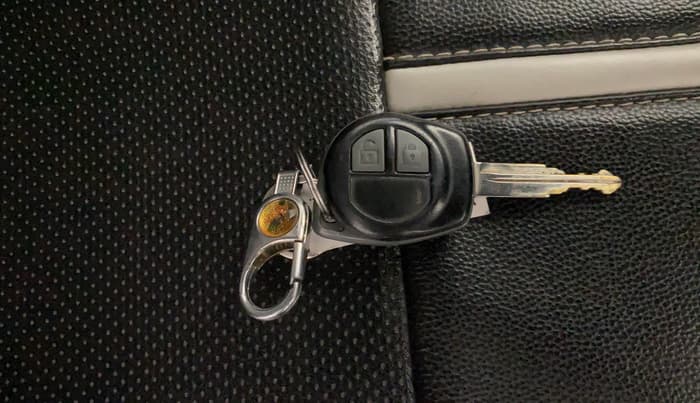 2020 Maruti Alto VXI, Petrol, Manual, 48,656 km, Key Close Up