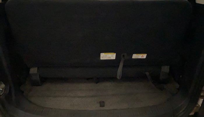 2023 Mahindra SCORPIO-N Z8 L DIESEL MT 2WD 7 STR, Diesel, Manual, 90,009 km, Boot Inside