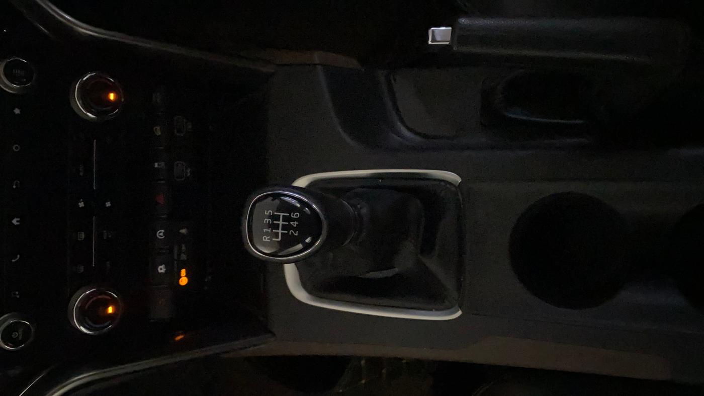 2023 Mahindra SCORPIO-N Z8 L DIESEL MT 2WD 7 STR, Diesel, Manual, 88,881 km, Gear Lever