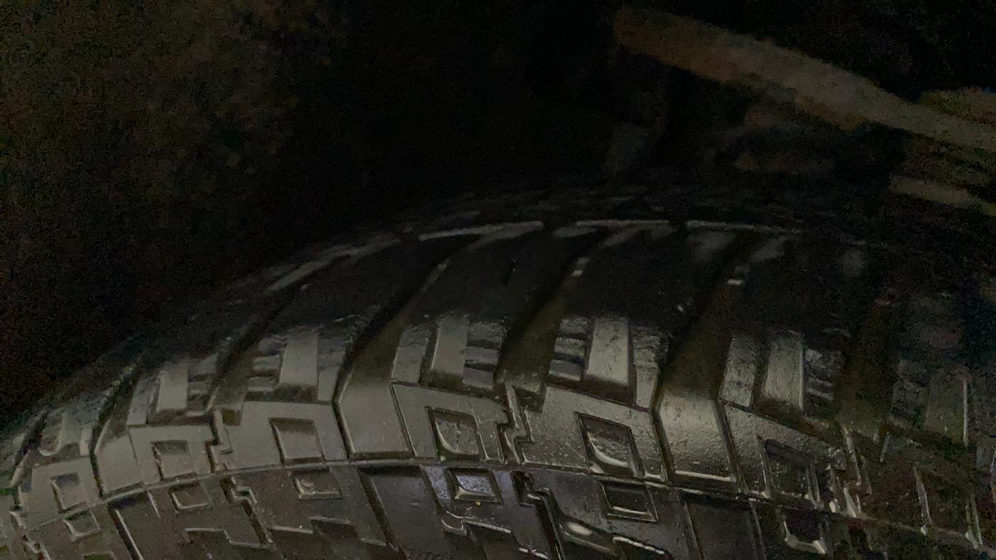 2023 Mahindra SCORPIO-N Z8 L DIESEL MT 2WD 7 STR, Diesel, Manual, 88,881 km, Left Front Tyre Tread