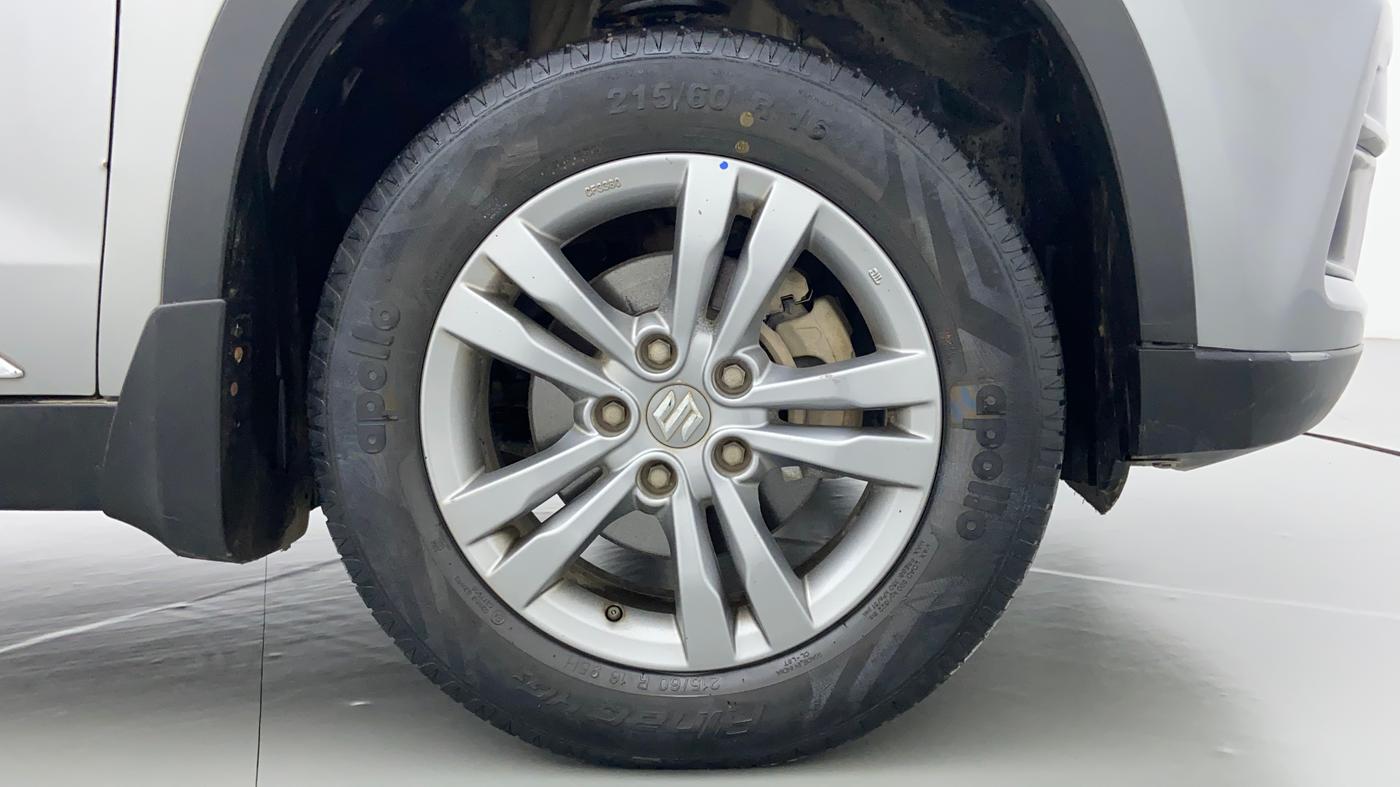 2016 Maruti Vitara Brezza ZDI, Diesel, Manual, 53,851 km, Right Front Wheel