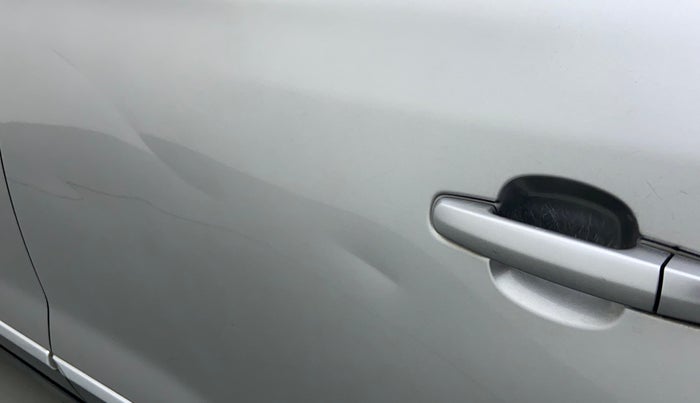 2016 Maruti Vitara Brezza ZDI, Diesel, Manual, 53,851 km, Rear left door - Slightly dented