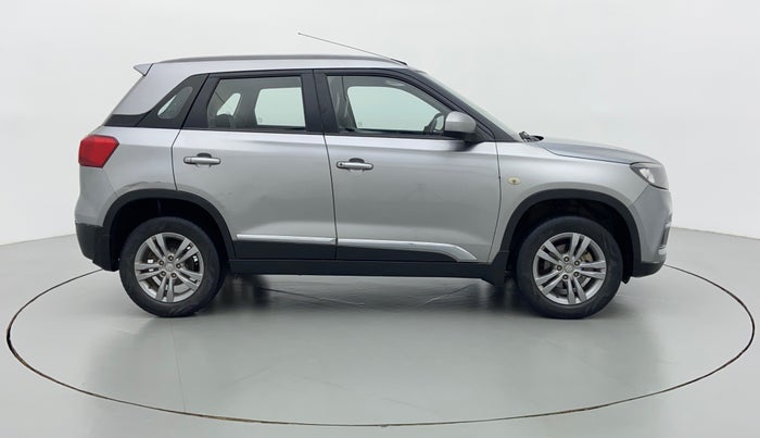 2016 Maruti Vitara Brezza ZDI, Diesel, Manual, 53,851 km, Right Side View