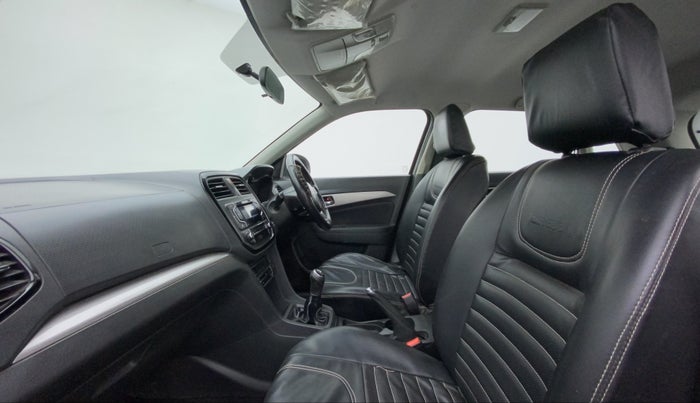 2016 Maruti Vitara Brezza ZDI, Diesel, Manual, 53,851 km, Right Side Front Door Cabin