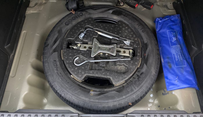2018 Maruti Vitara Brezza ZDI, Diesel, Manual, 55,534 km, Spare Tyre