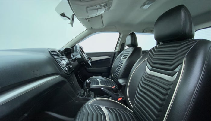 2018 Maruti Vitara Brezza ZDI, Diesel, Manual, 55,534 km, Right Side Front Door Cabin