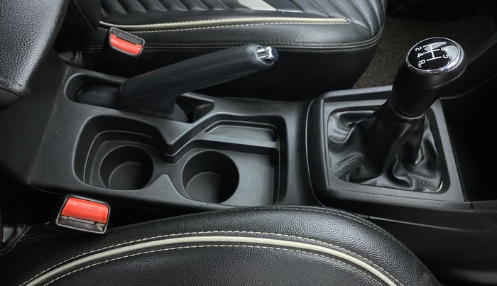 2018 Maruti Vitara Brezza ZDI, Diesel, Manual, 55,534 km, Gear Lever