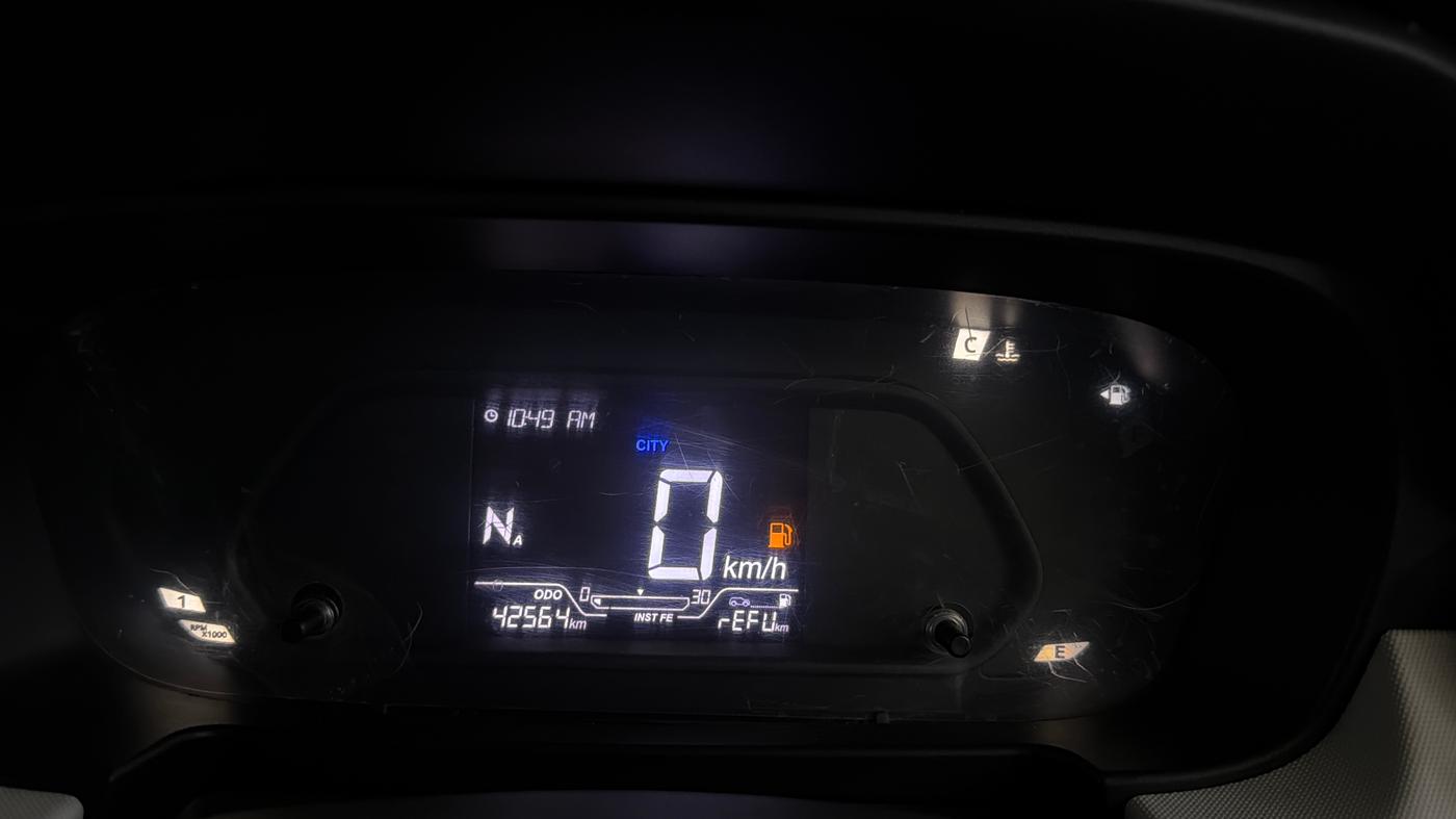 2024 Tata PUNCH ACCOMPLISHED DAZZLE PACK AMT, Petrol, Automatic, 42,564 km, Odometer Image