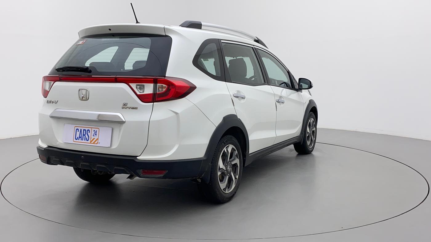 2016 Honda BR-V 1.5L I-VTEC V, Petrol, Manual, 49,688 km, Right Back Diagonal