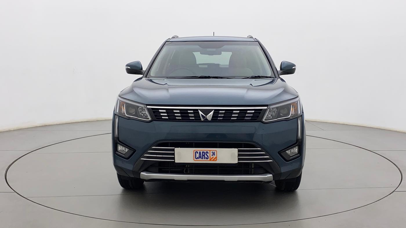 2022 Mahindra XUV300 W8 (O) 1.2 PETROL AMT, Petrol, Automatic, 6,910 km, Front