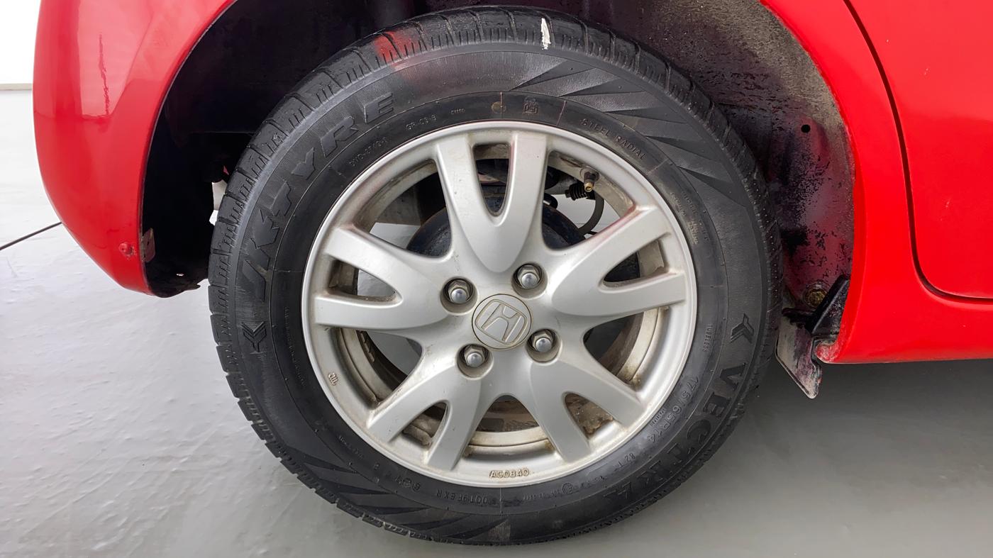2015 Honda Brio 1.2 VX AT I VTEC, Petrol, Automatic, 18,942 km, Right Rear Wheel
