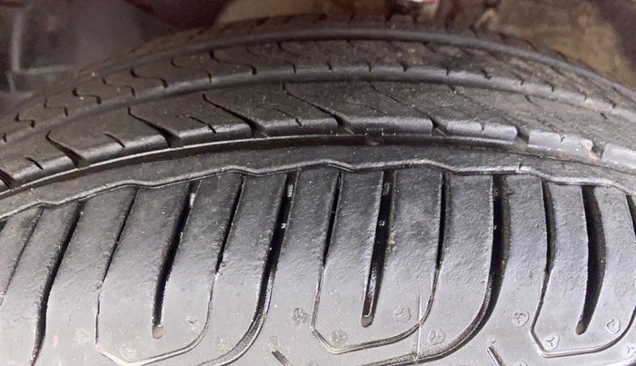 2015 Honda Brio 1.2 VX AT I VTEC, Petrol, Automatic, 18,942 km, Left Front Tyre Tread