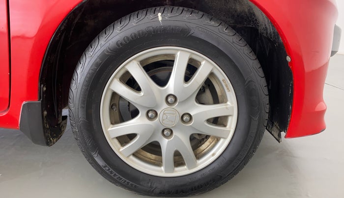 2015 Honda Brio 1.2 VX AT I VTEC, Petrol, Automatic, 18,942 km, Right Front Wheel
