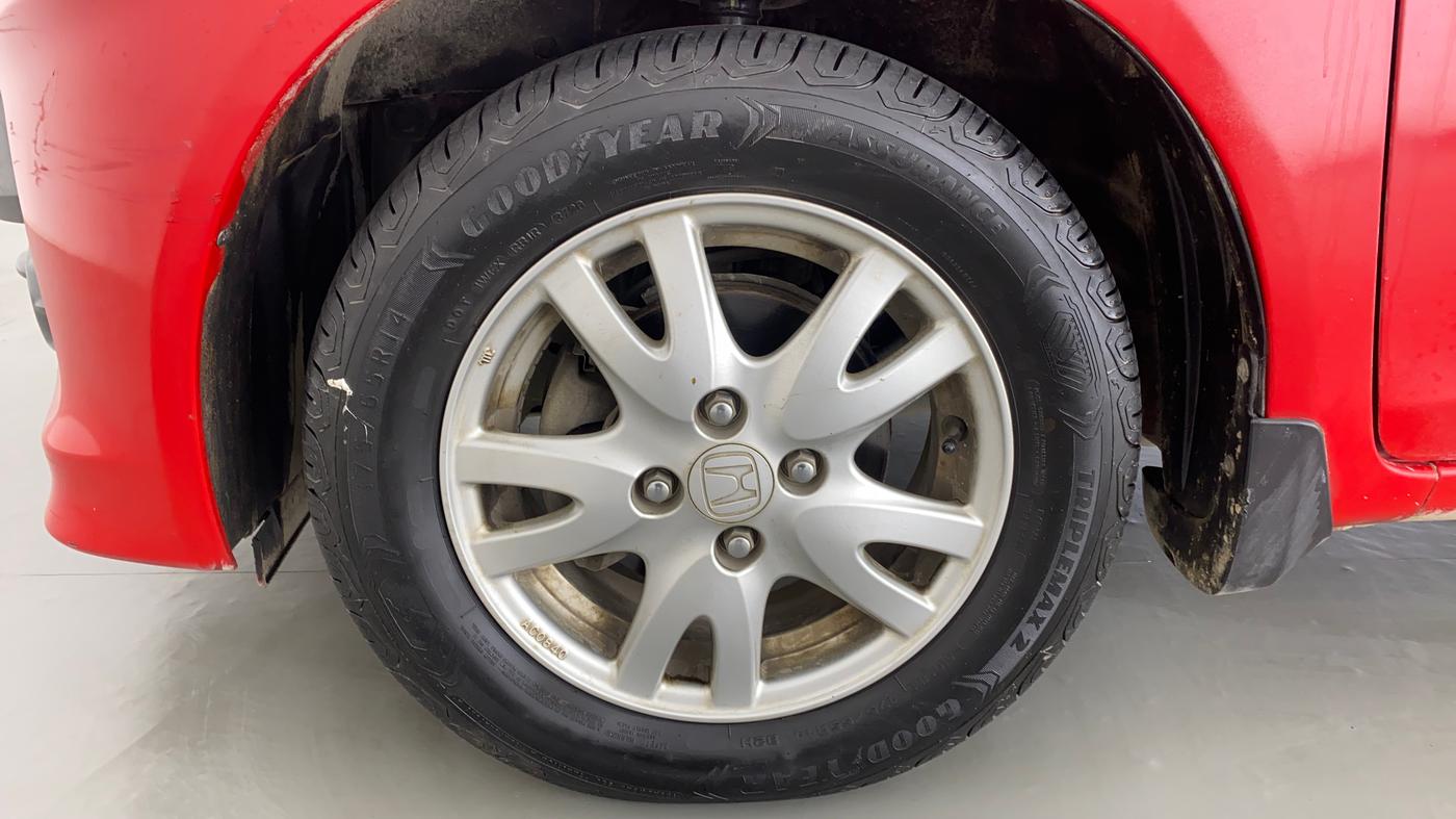 2015 Honda Brio 1.2 VX AT I VTEC, Petrol, Automatic, 18,942 km, Left Front Wheel