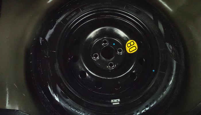 2015 Maruti Swift ZXI, Petrol, Manual, 1,12,676 km, Spare Tyre