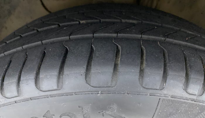 2017 Hyundai i20 Active 1.4 SX, Diesel, Manual, 93,800 km, Left Front Tyre Tread