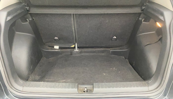 2021 Skoda KUSHAQ STYLE 1.0L TSI AT, Petrol, Automatic, 60,089 km, Boot Inside