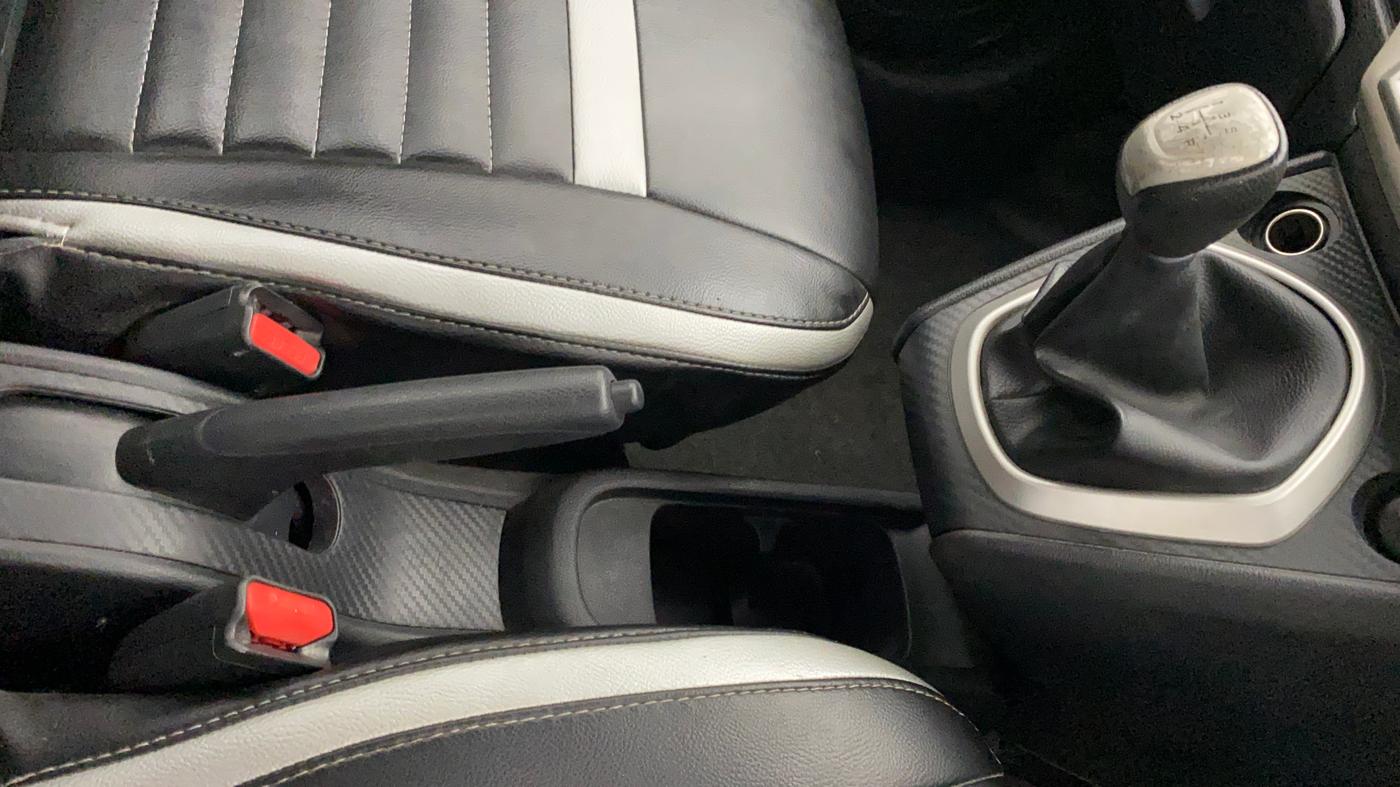 2019 Datsun Go Plus T(O), CNG, Manual, 26,897 km, Gear Lever