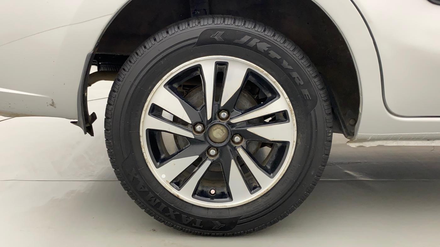 2019 Datsun Go Plus T(O), CNG, Manual, 26,897 km, Right Rear Wheel