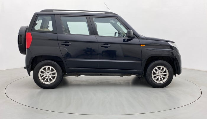 2015 Mahindra TUV300 T8, Diesel, Manual, 81,525 km, Right Side View