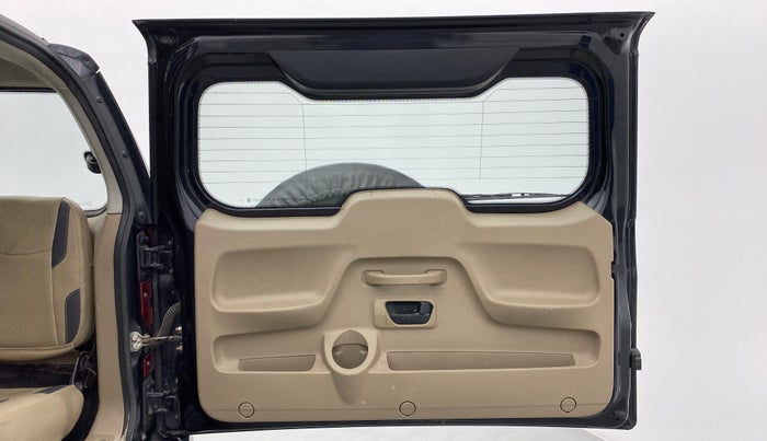 2015 Mahindra TUV300 T8, Diesel, Manual, 81,525 km, Boot Door Open