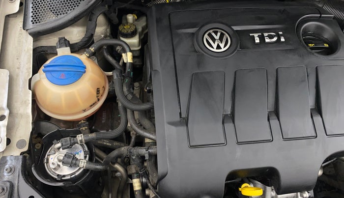 2017 Volkswagen Ameo HIGHLINE PLUS 1.5L AT 16 ALLOY, Diesel, Automatic, 1,37,489 km, Engine View - Right