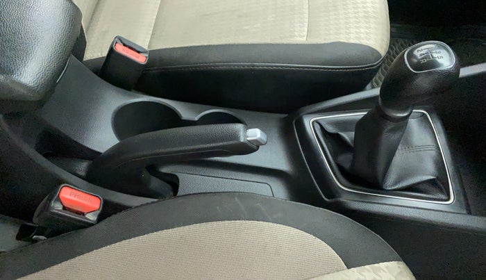 2019 Hyundai Elite i20 1.2 MAGNA PLUS VTVT, Petrol, Manual, 32,085 km, Gear Lever