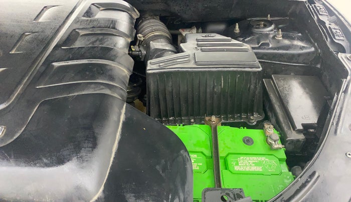 2012 Mahindra XUV500 W8, Diesel, Manual, 1,39,724 km, Engine View - Left