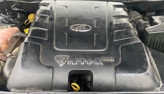2012 Mahindra XUV500 W8, Diesel, Manual, 1,39,724 km, Engine View