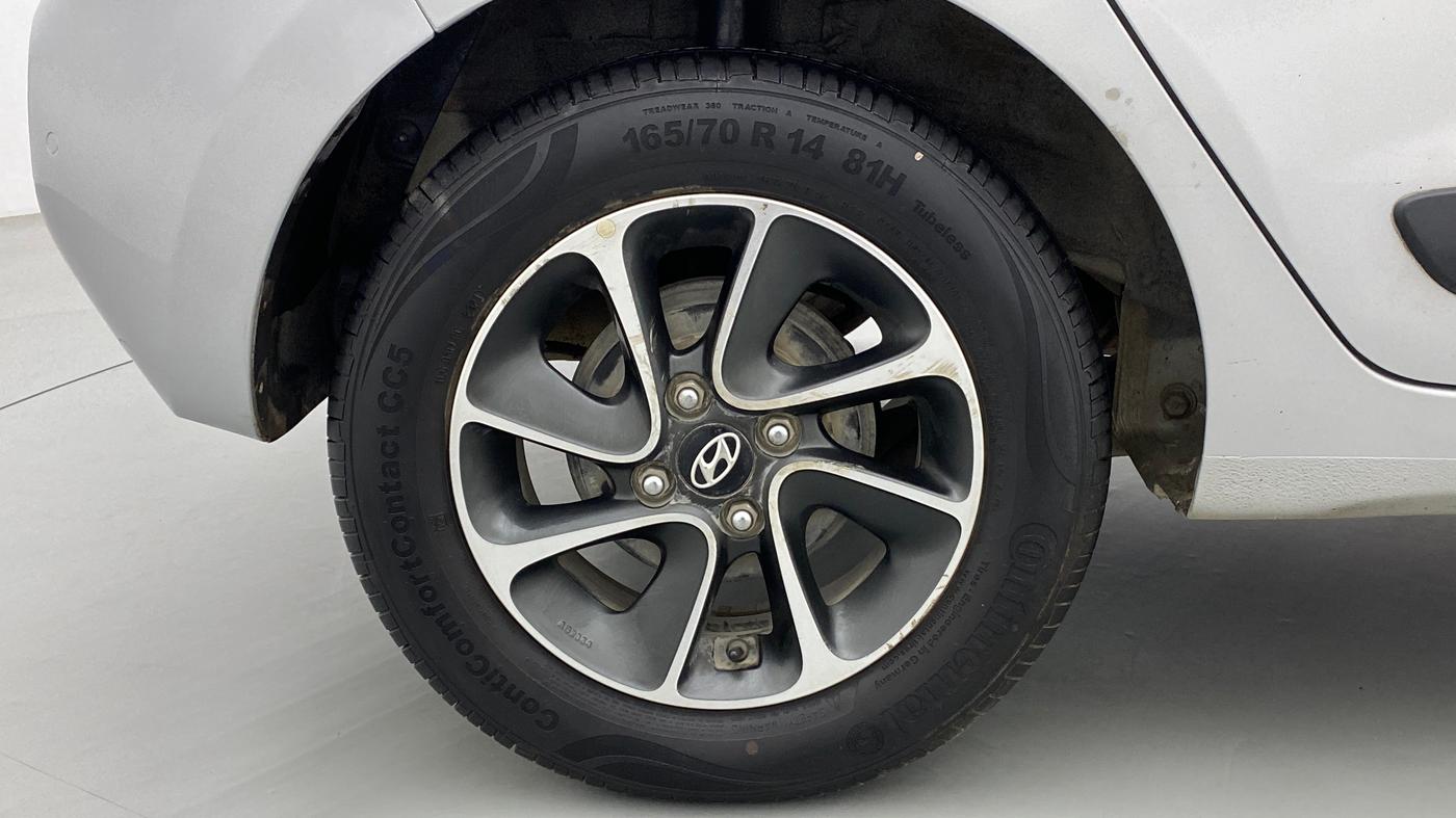 2017 Hyundai Grand i10 SPORTZ (O) AT 1.2 KAPPA VTVT, Petrol, Automatic, 84,169 km, Right Rear Wheel