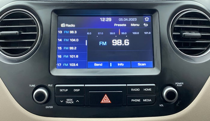 2017 Hyundai Grand i10 SPORTZ (O) AT 1.2 KAPPA VTVT, Petrol, Automatic, 84,169 km, Infotainment System