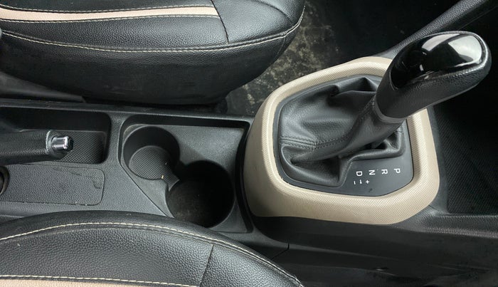 2017 Hyundai Grand i10 SPORTZ (O) AT 1.2 KAPPA VTVT, Petrol, Automatic, 84,169 km, Gear Lever